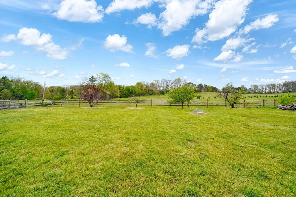 3427 Leeomi Drive Raisin Township MI 49229