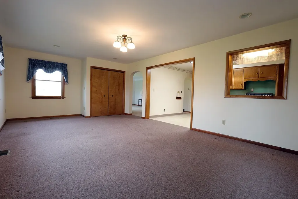 6740 Austin Road Saline Township MI 48176