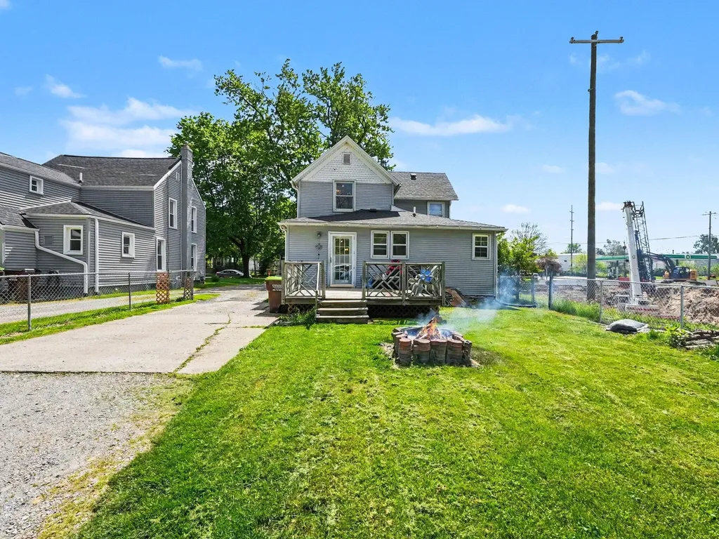 576 S Main Street Adrian City MI 49221