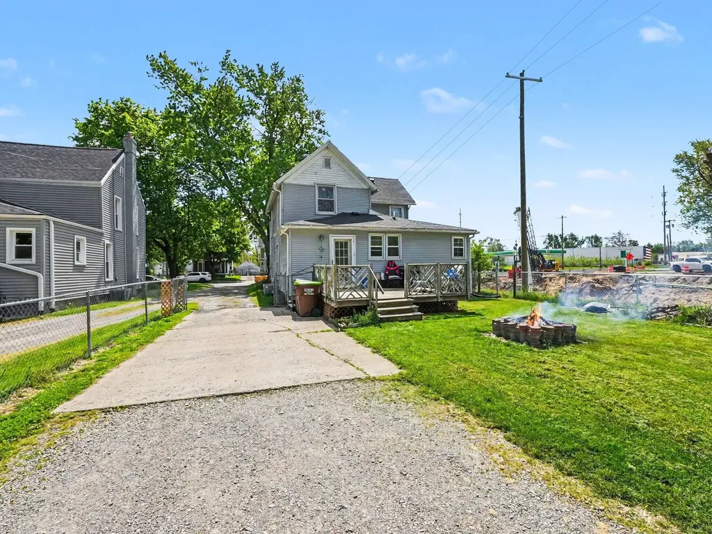 576 S Main Street Adrian City MI 49221