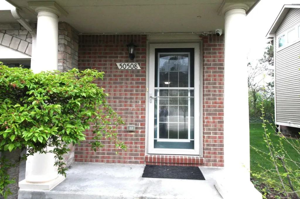 50508 Beechwood Court Plymouth Charter Township MI 48170