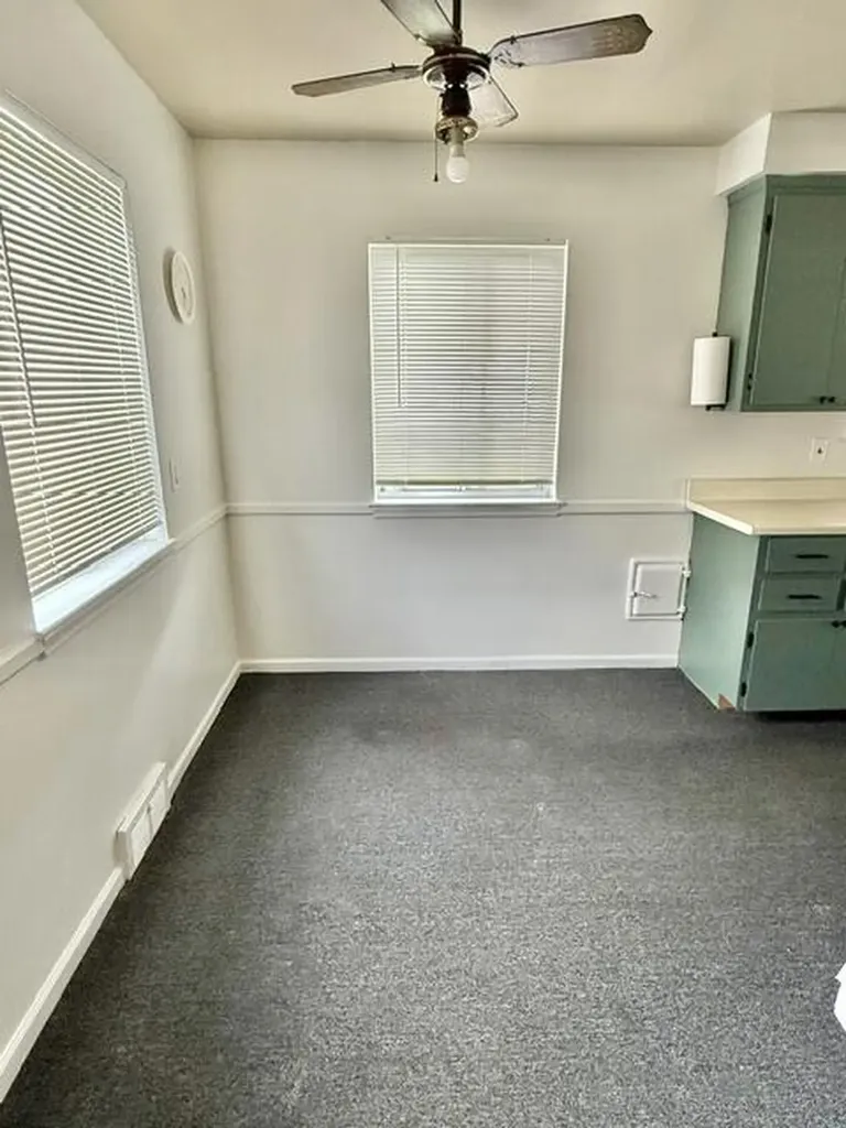 27669 Mackenzie Court Westland City MI 48185