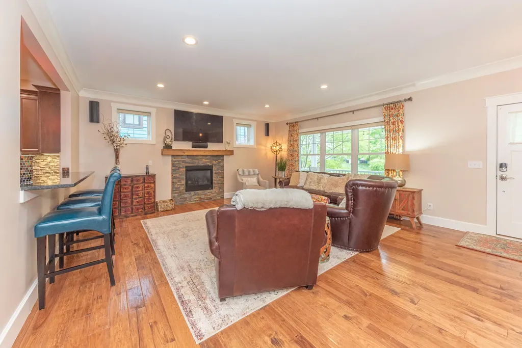 355 Koch Avenue Ann Arbor City MI 48103