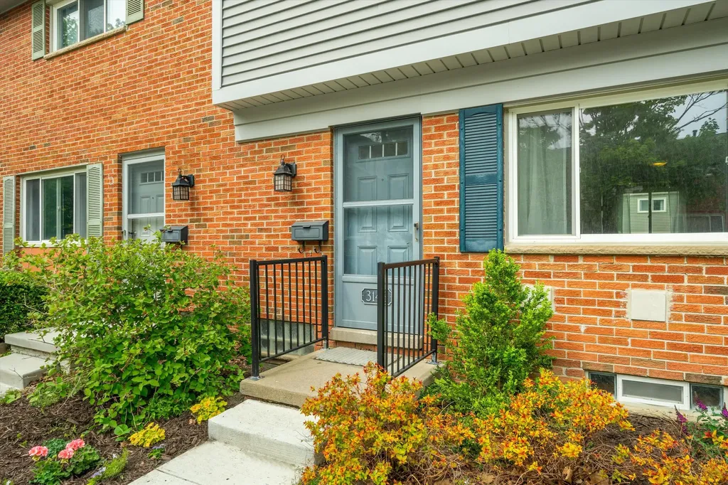 3146 Wolverine Drive Ann Arbor City MI 48108