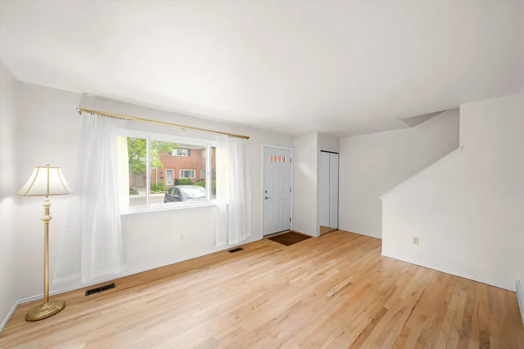 3146 Wolverine Drive Ann Arbor City MI 48108