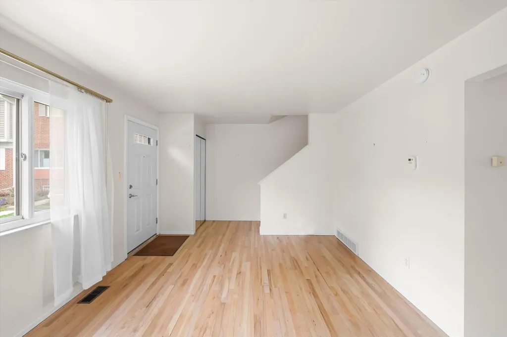 3146 Wolverine Drive Ann Arbor City MI 48108