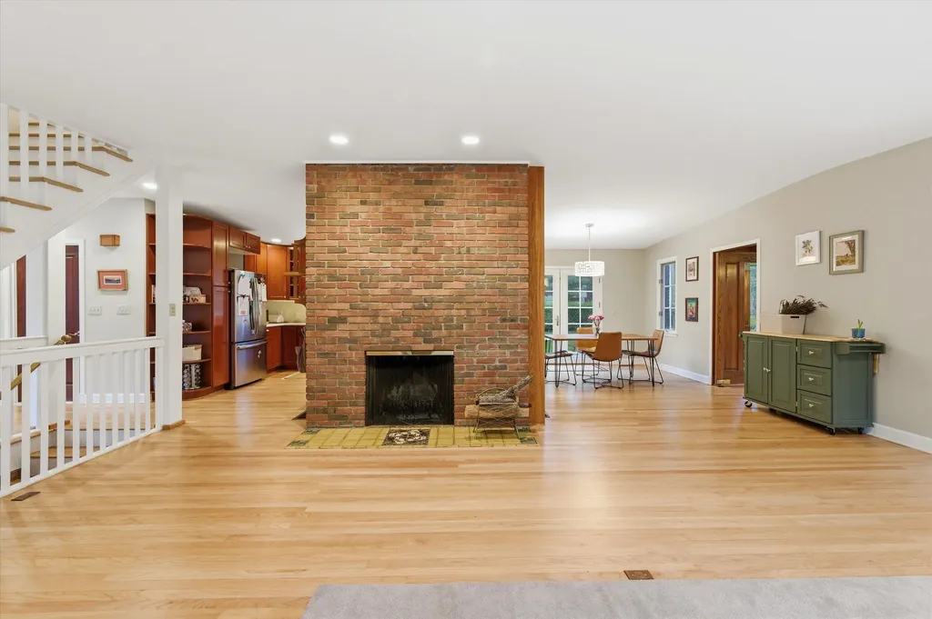 1041 Heather Way Ann Arbor City MI 48104