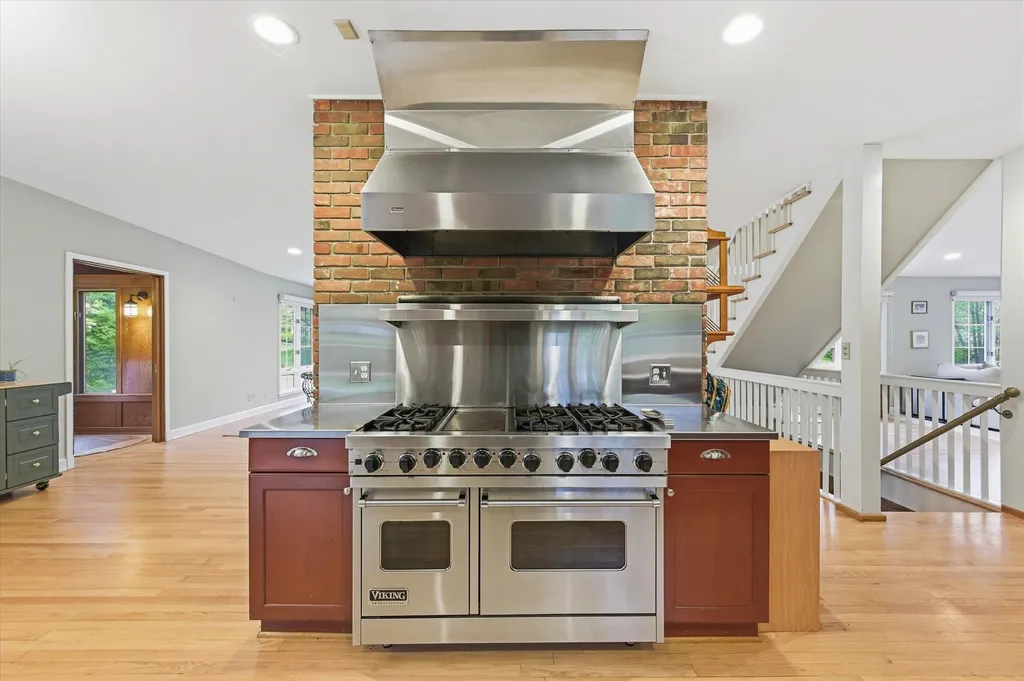 1041 Heather Way Ann Arbor City MI 48104