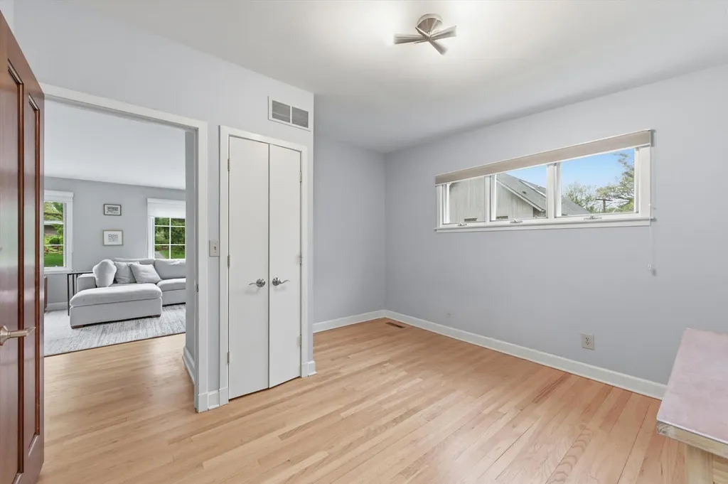 1041 Heather Way Ann Arbor City MI 48104