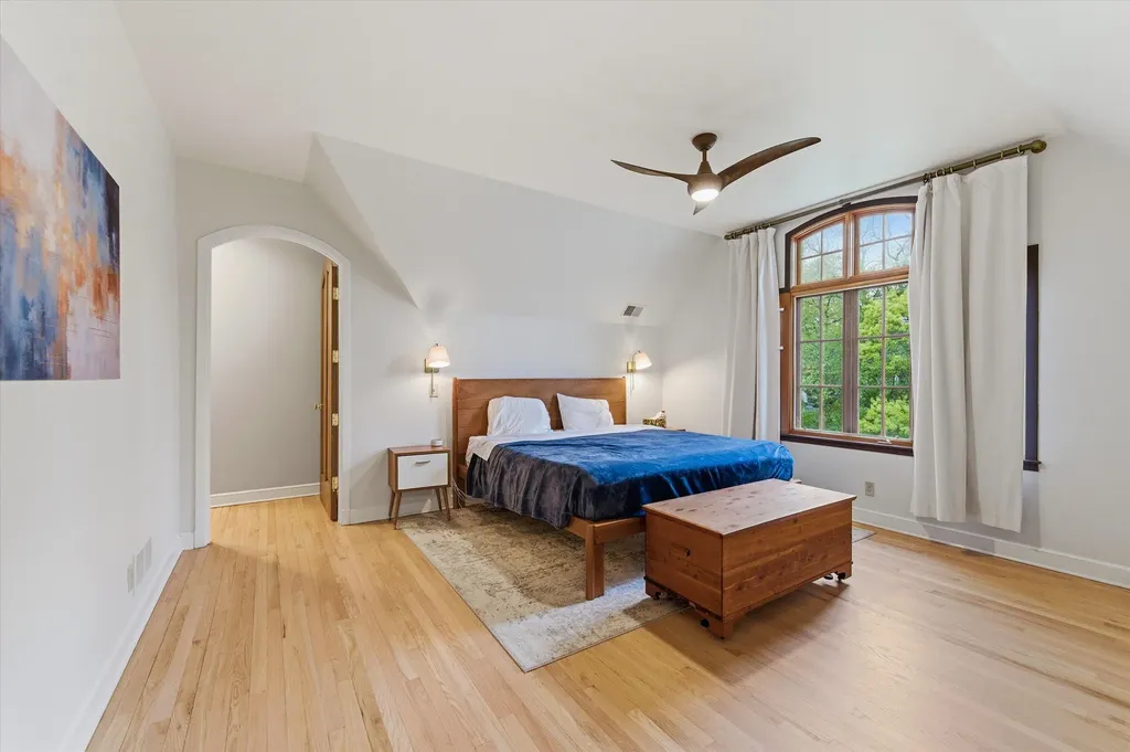 1041 Heather Way Ann Arbor City MI 48104