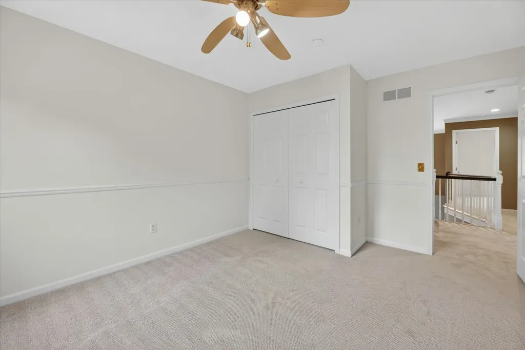 1452 Lockmoor Drive Troy City MI 48084