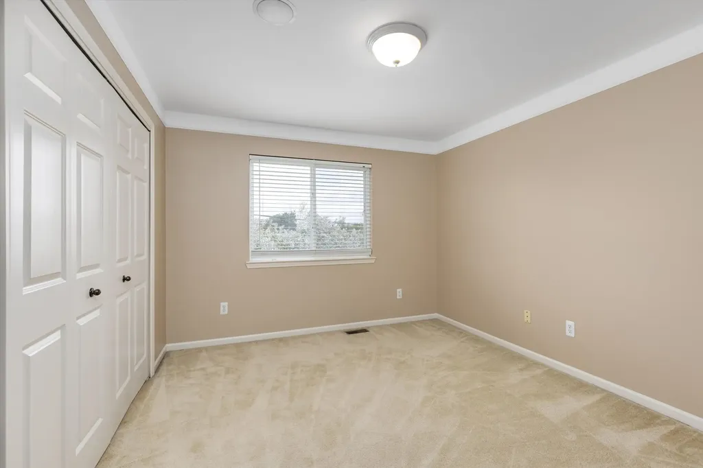 58916 Virginia Circle New Haven Village MI 48048
