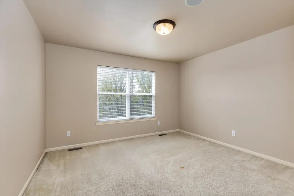 58916 Virginia Circle New Haven Village MI 48048