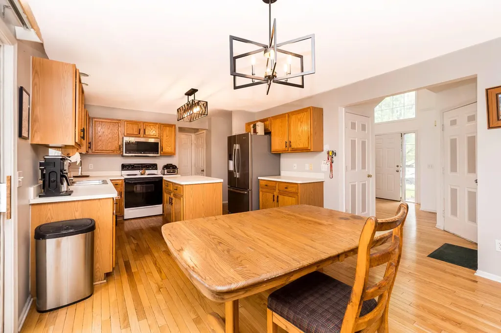 399 Quail Ridge Court Waterford Charter Township MI 48327