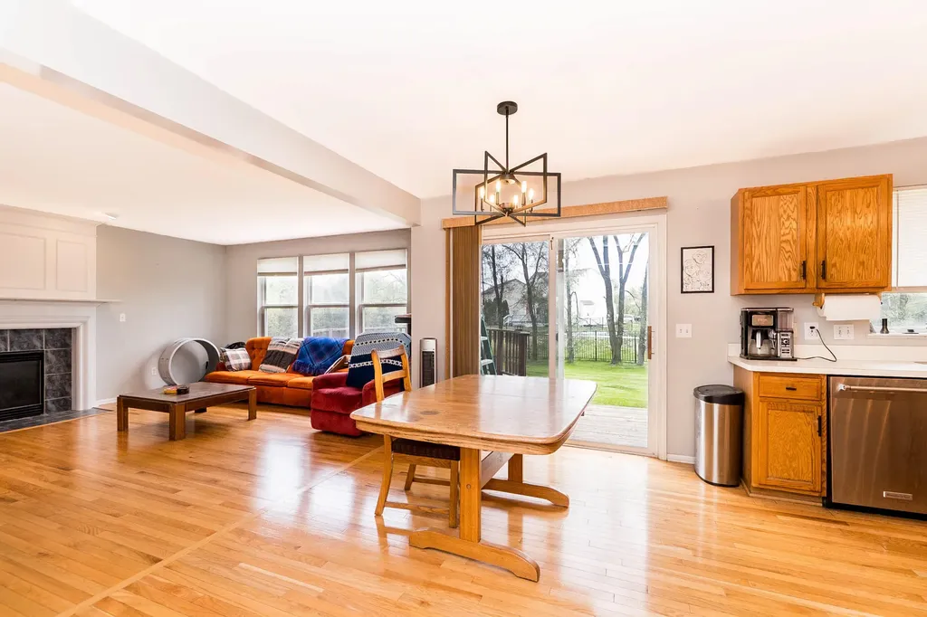 399 Quail Ridge Court Waterford Charter Township MI 48327