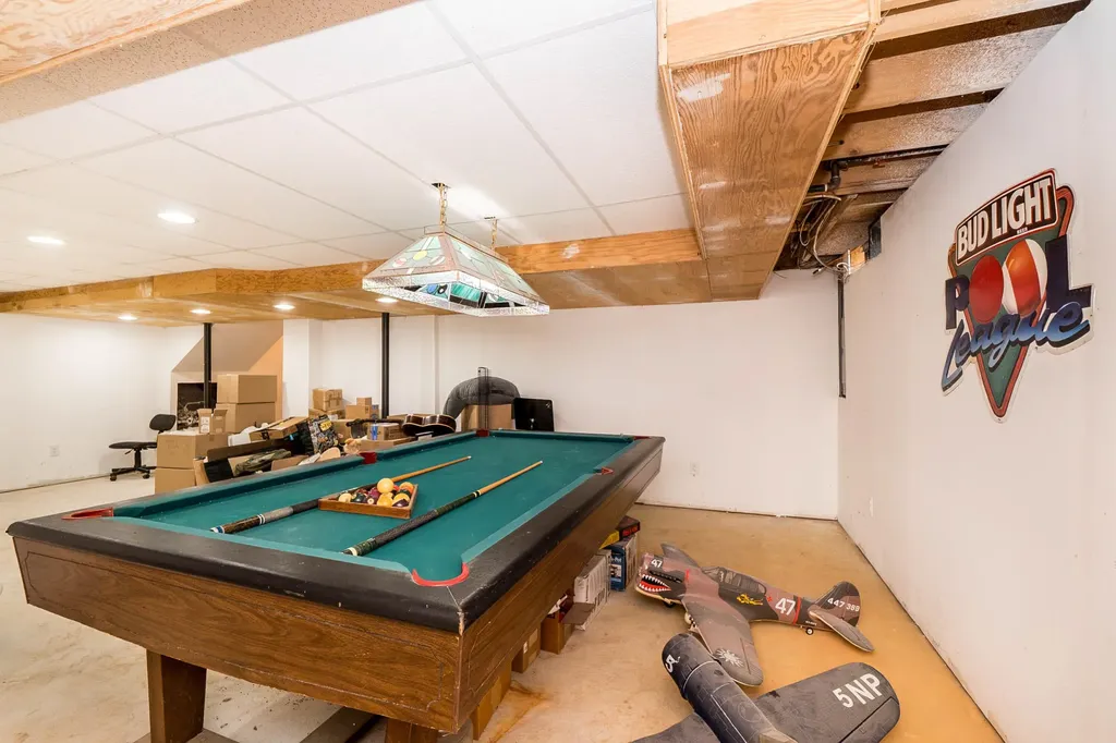 399 Quail Ridge Court Waterford Charter Township MI 48327