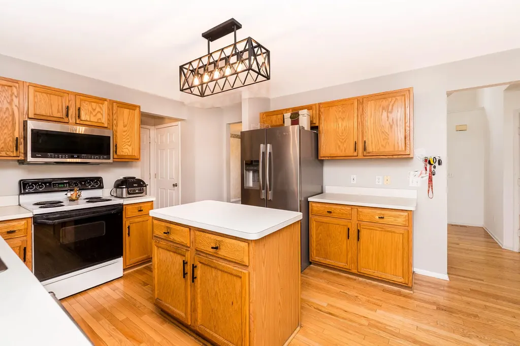 399 Quail Ridge Court Waterford Charter Township MI 48327
