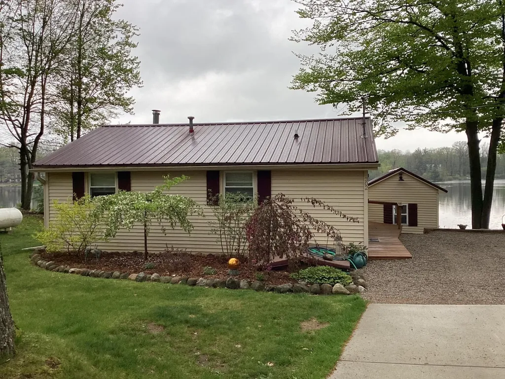 304 Eastland Drive Rose Lake Township MI 49655