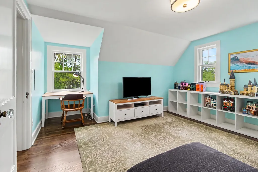 2105 Devonshire Road Ann Arbor City MI 48104