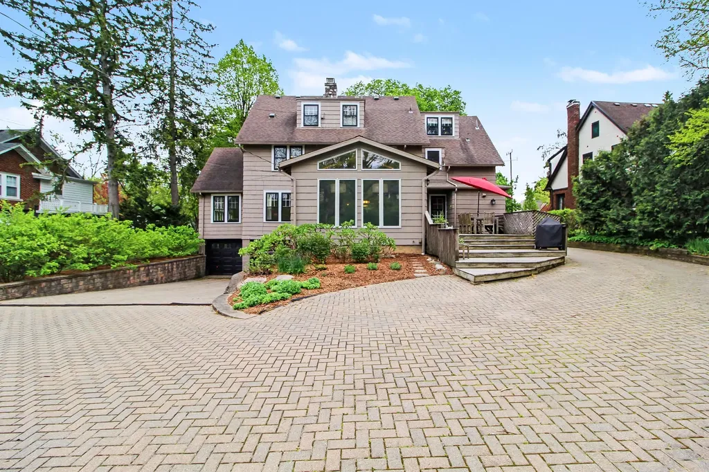2105 Devonshire Road Ann Arbor City MI 48104