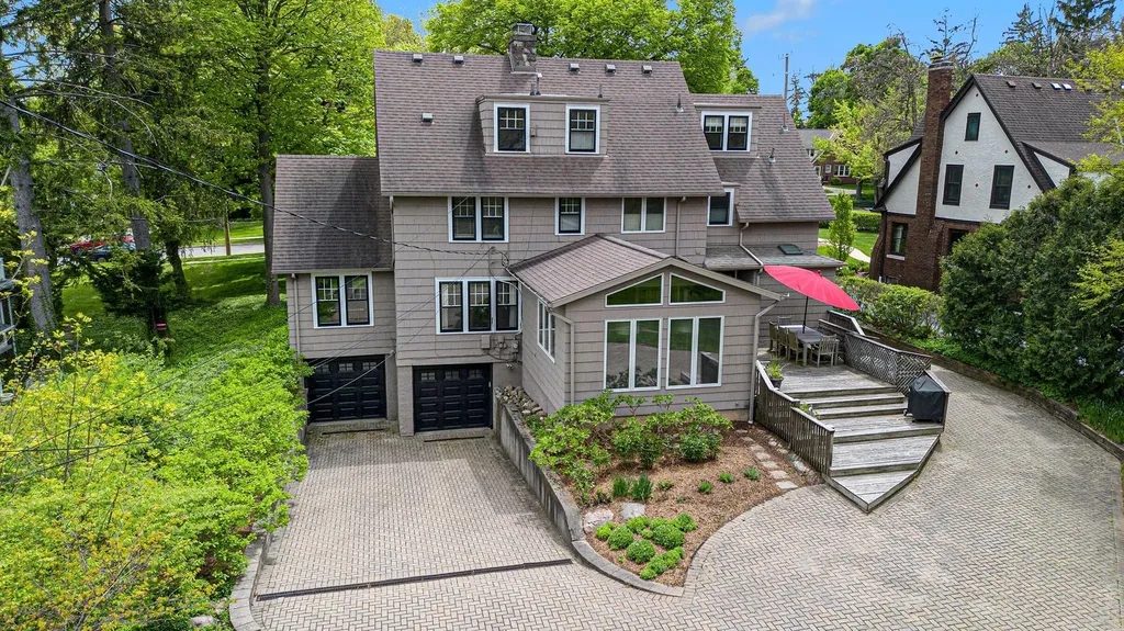2105 Devonshire Road Ann Arbor City MI 48104