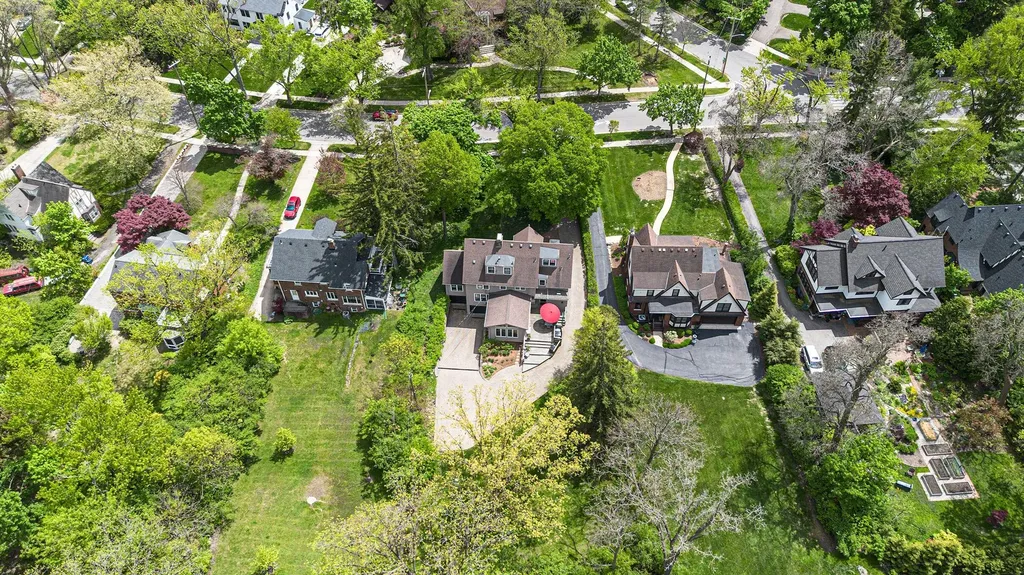 2105 Devonshire Road Ann Arbor City MI 48104