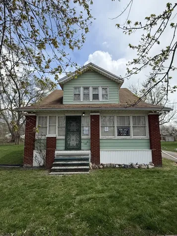 35068 Ellen Street Clinton Charter Township MI 48035