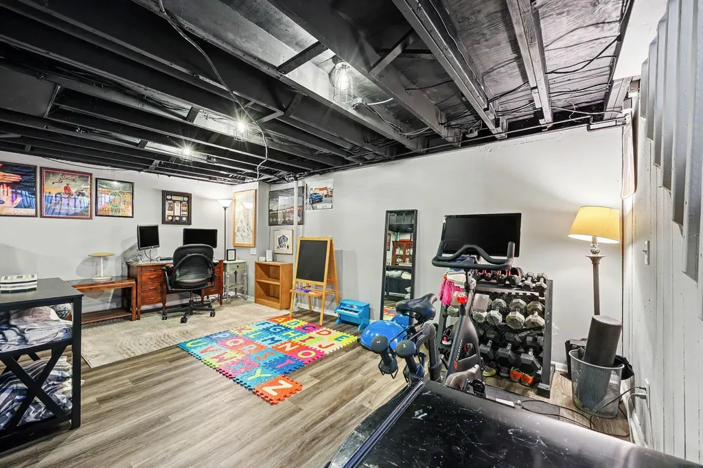 3621 Eli Road Ann Arbor City MI 48104