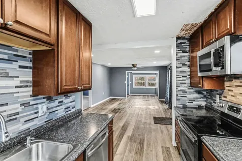 211 North Drive Columbia Township MI 49230