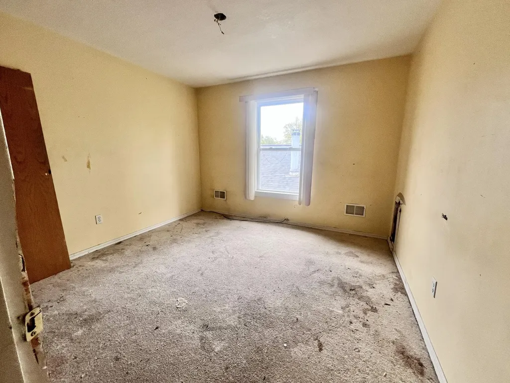 20043 Wyoming Avenue Detroit City MI 48221