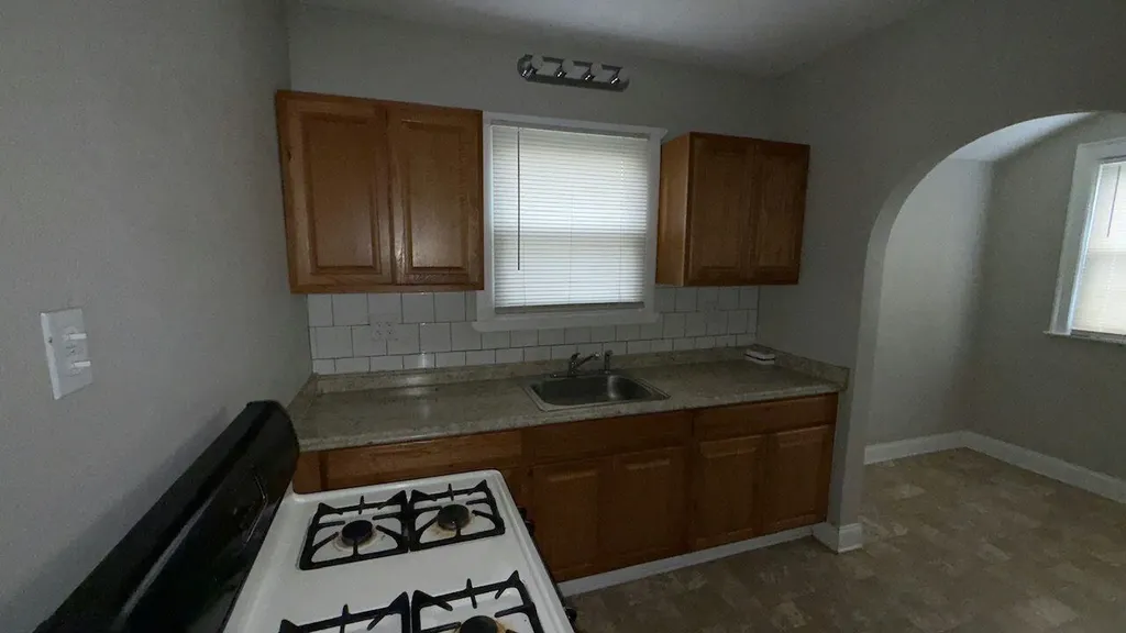 15890 Evanston Street Detroit City MI 48224