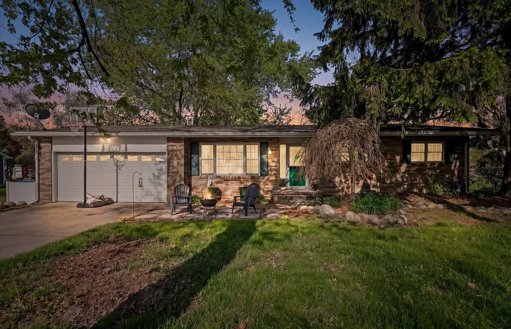 2030 Bauman Road Columbus Township MI 48063