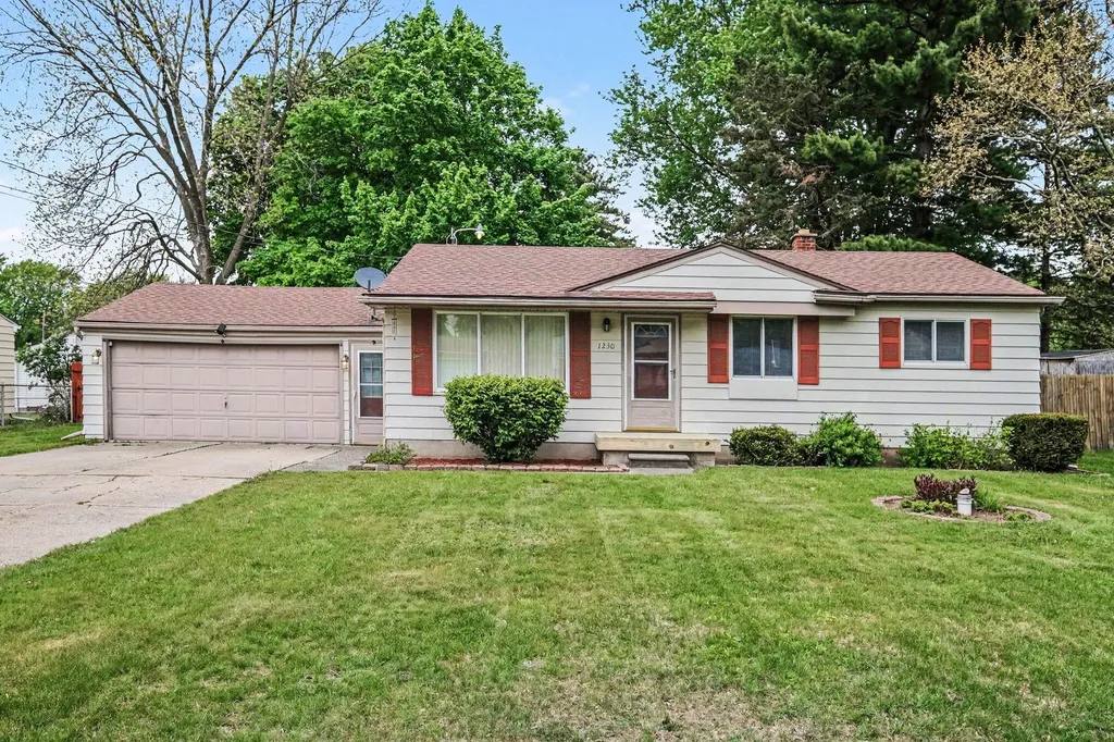1230 Peachwood Drive Genesee Charter Township MI 48507