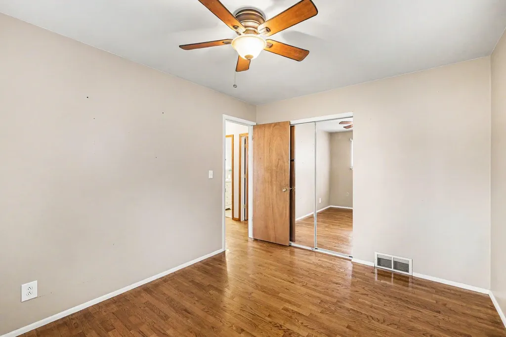 1230 Peachwood Drive Genesee Charter Township MI 48507