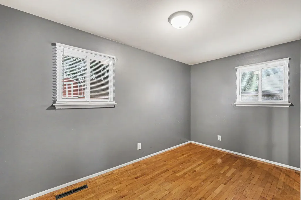 1230 Peachwood Drive Genesee Charter Township MI 48507