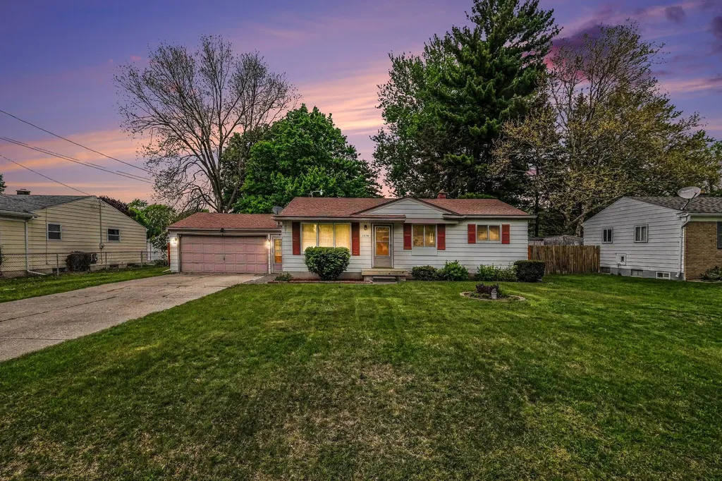 1230 Peachwood Drive Genesee Charter Township MI 48507