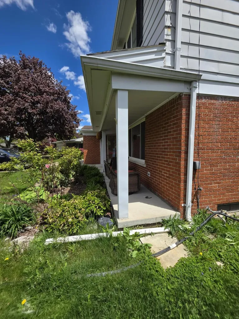 35340 Monza Court Sterling Heights City MI 48312