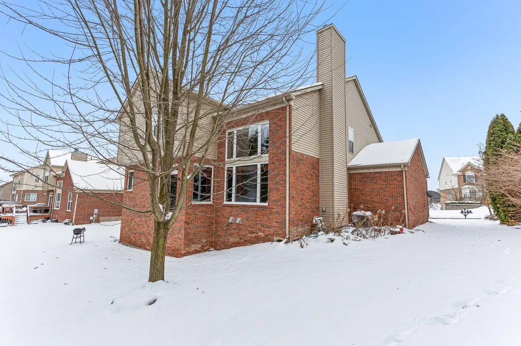 49896 Parkside Drive Northville Township MI 48168