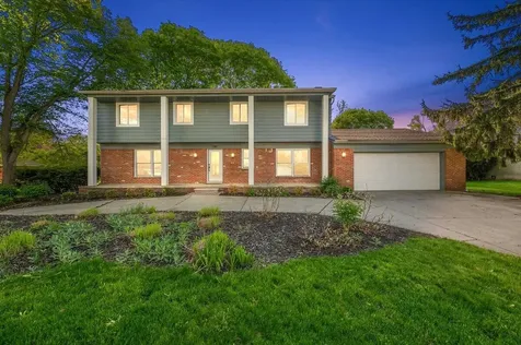 7381 Cathedral Drive Bloomfield Hills City MI 48301