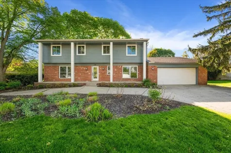 7381 Cathedral Drive Bloomfield Hills City MI 48301