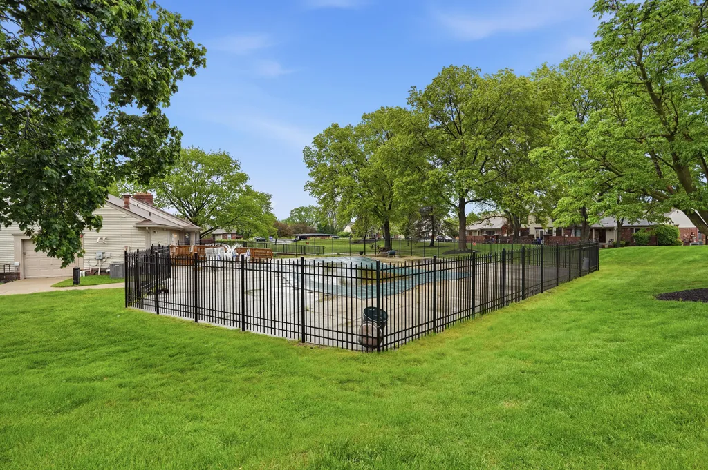 41379 Southwind Drive Canton Charter Township MI 48188