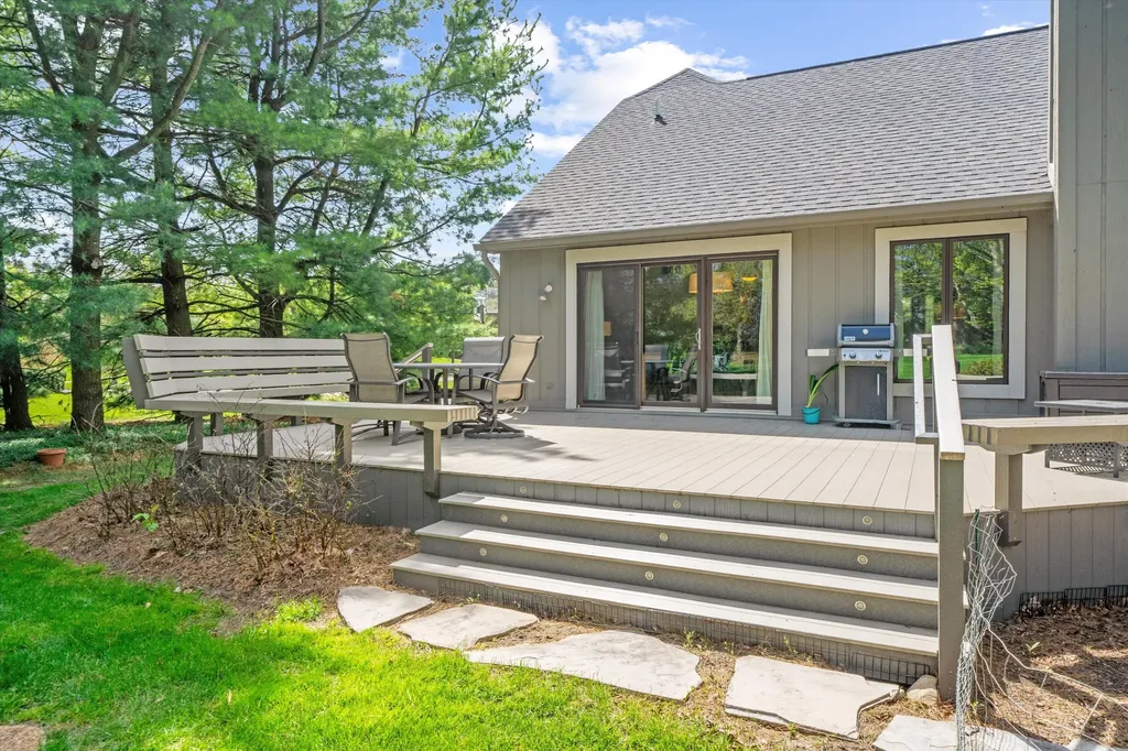 1693 Havenshire Lane Brighton Township MI 48114