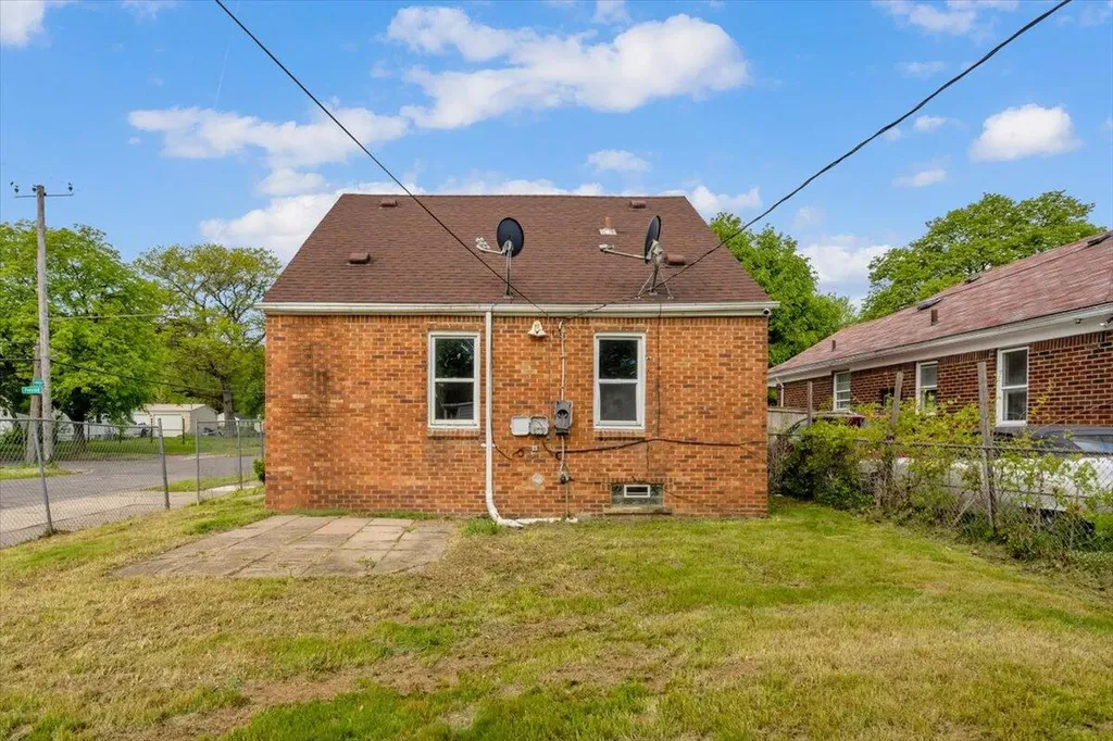 7600 Penrod Street Detroit City MI 48228