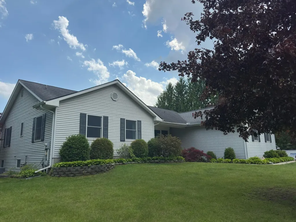 9868 Willow Road Augusta Charter Township MI 48191