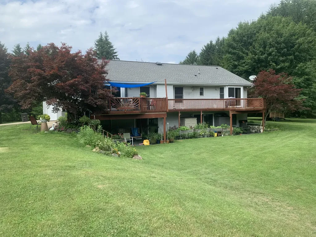 9868 Willow Road Augusta Charter Township MI 48191