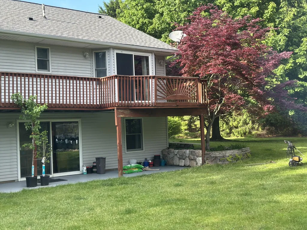 9868 Willow Road Augusta Charter Township MI 48191