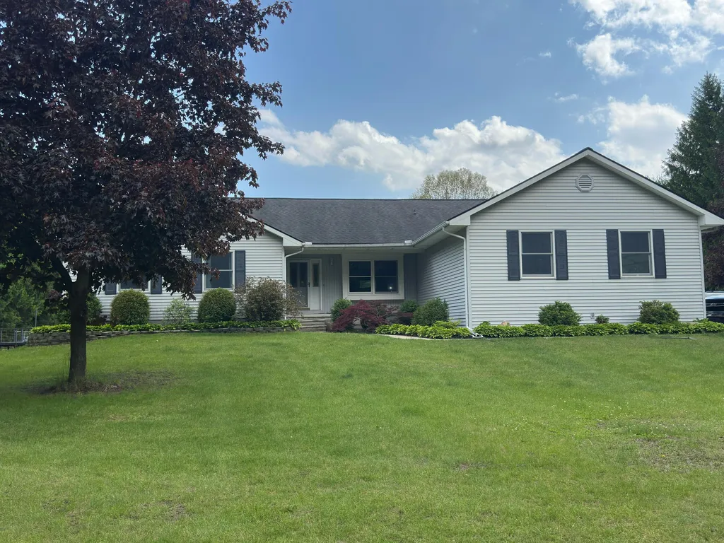 9868 Willow Road Augusta Charter Township MI 48191