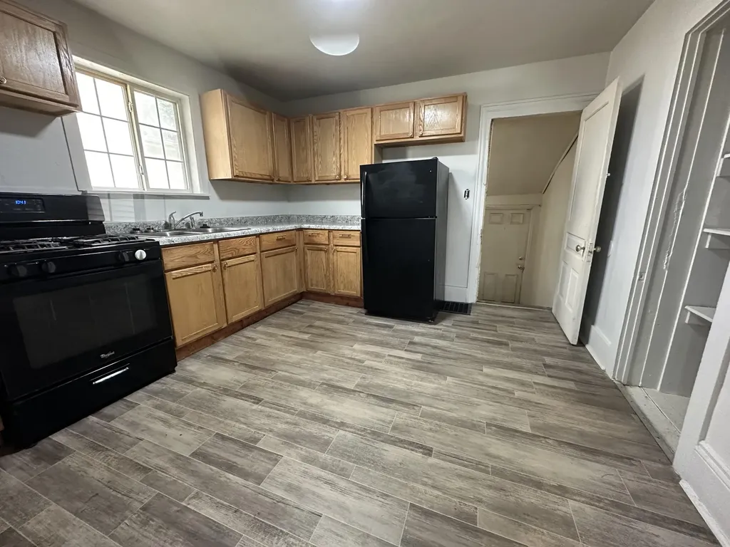 311 Quarry Street Jackson City MI 49201
