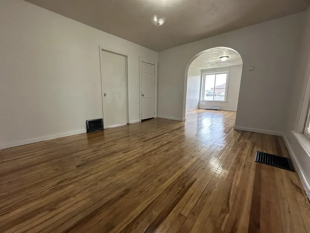 311 Quarry Street Jackson City MI 49201