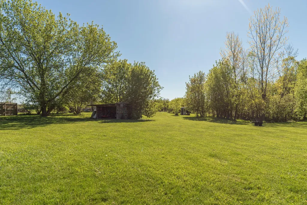 12199 N Meridian Road Henrietta Township MI 49272